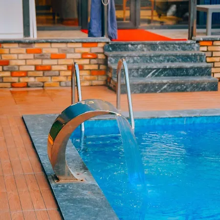 Mert Bungalov-yildiz Evi ספנג'ה