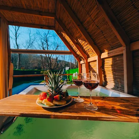 Mert Bungalov-yildiz Evi בית נופש *